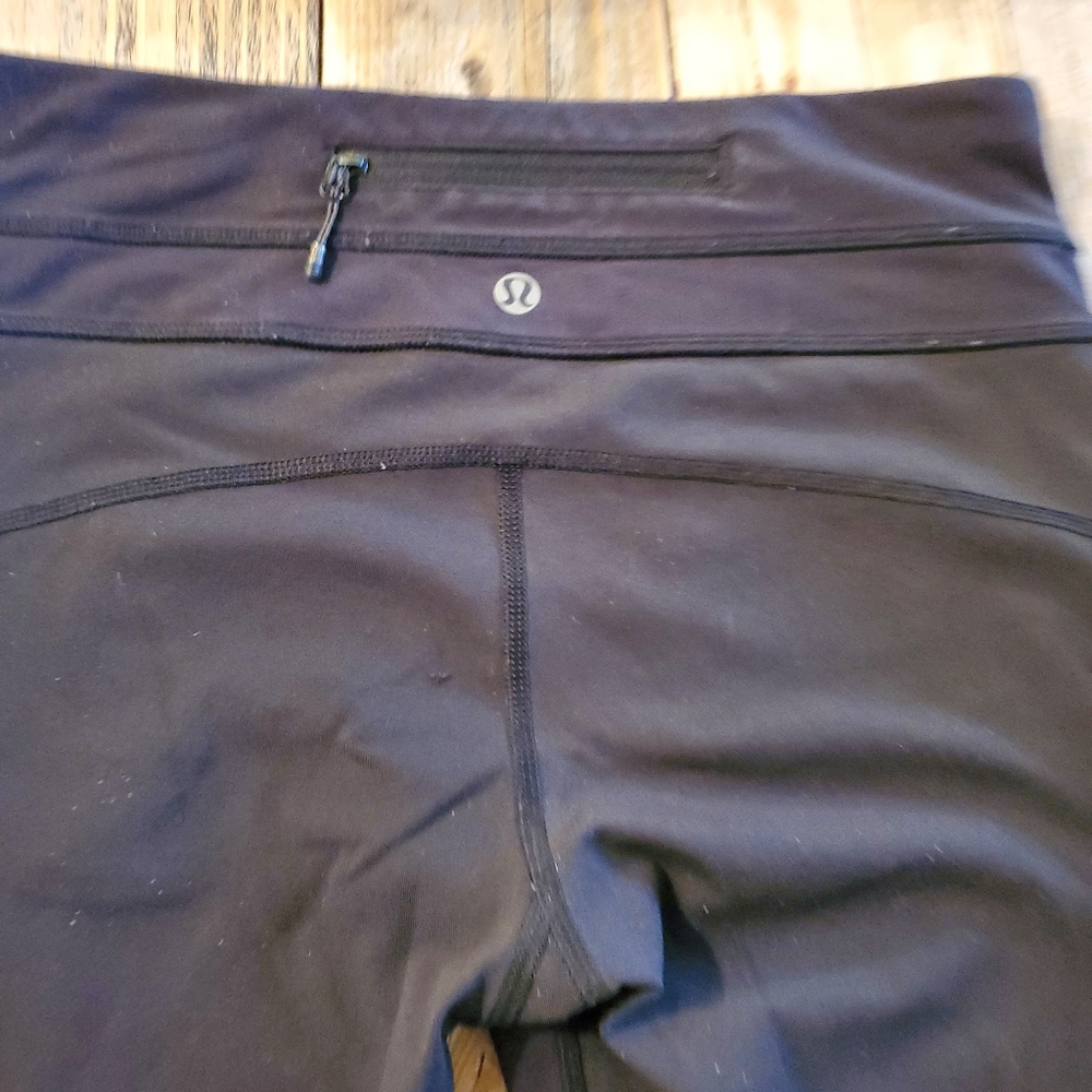 Lululemon leggings 💕💕 - Picture 3 of 3
